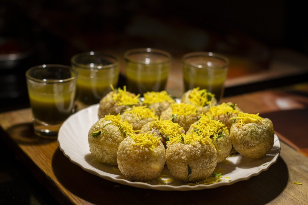 pani puri, spicy, fresh